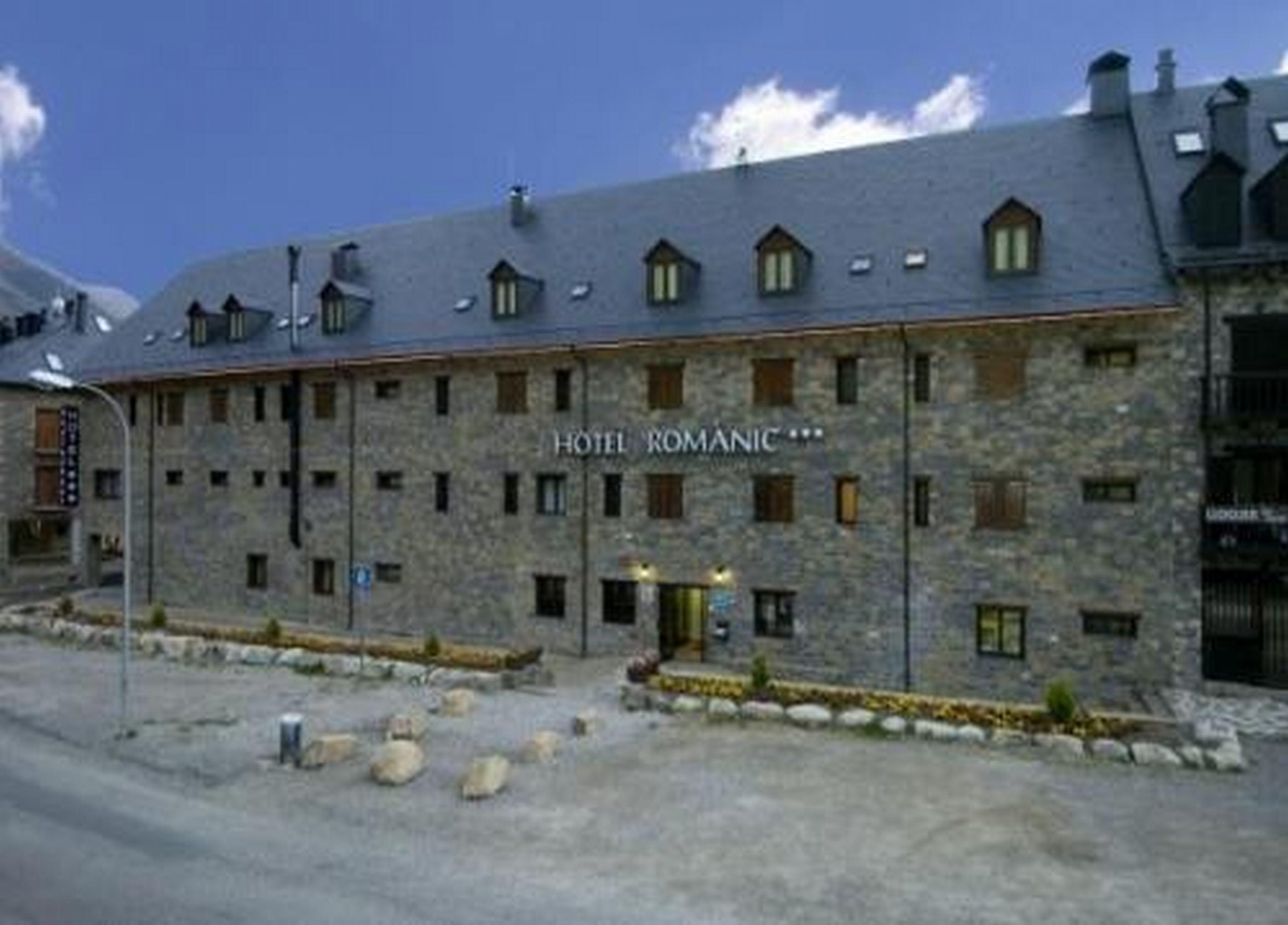 Hotel Romanic Taull Bagian luar foto