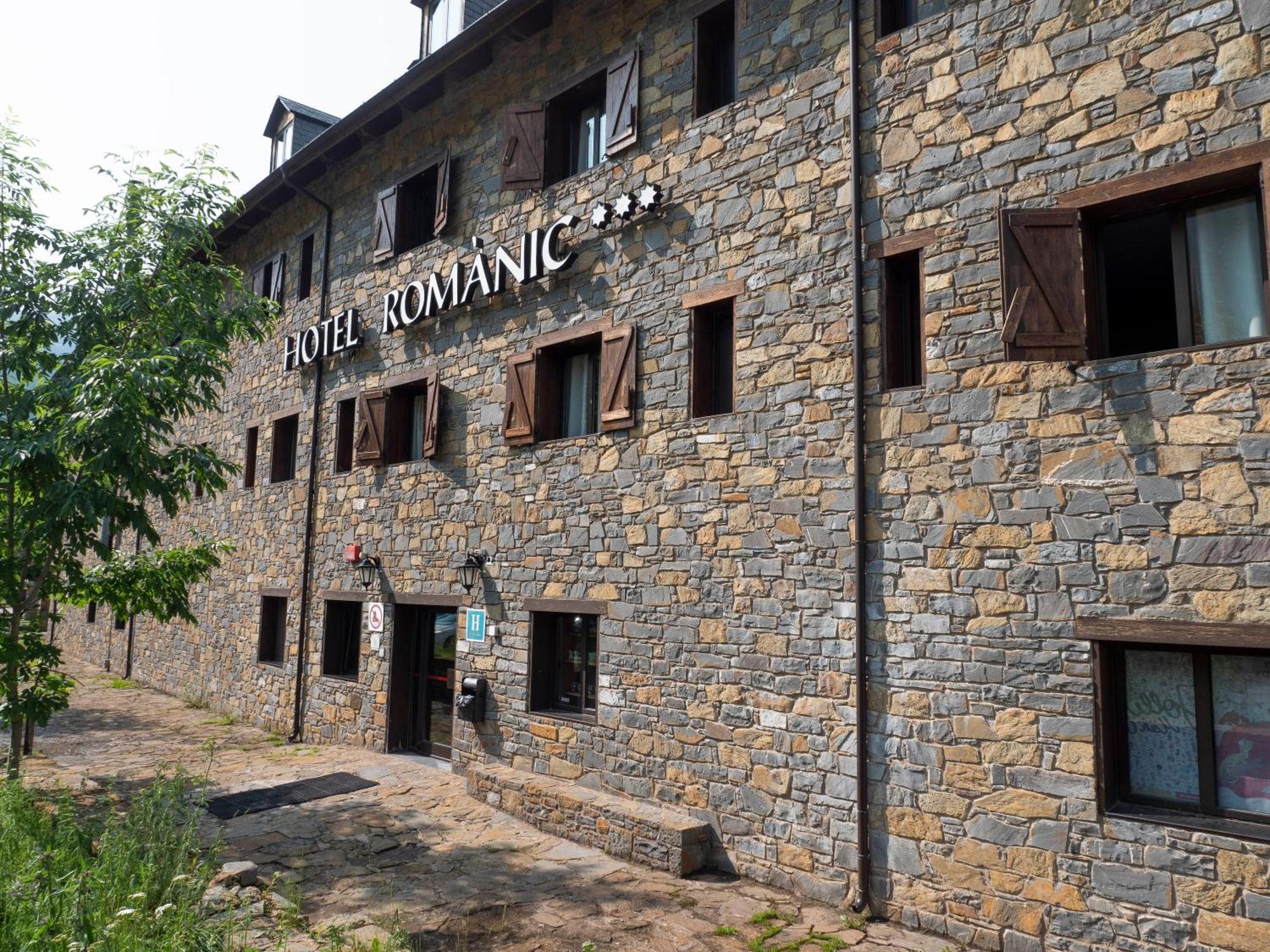 Hotel Romanic Taull Bagian luar foto